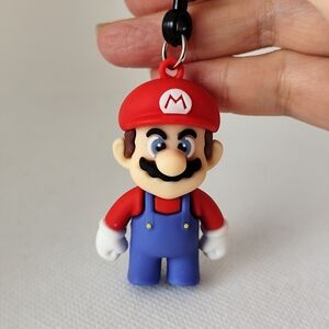 3/$20💗Super Mario 3D figure  Keychain